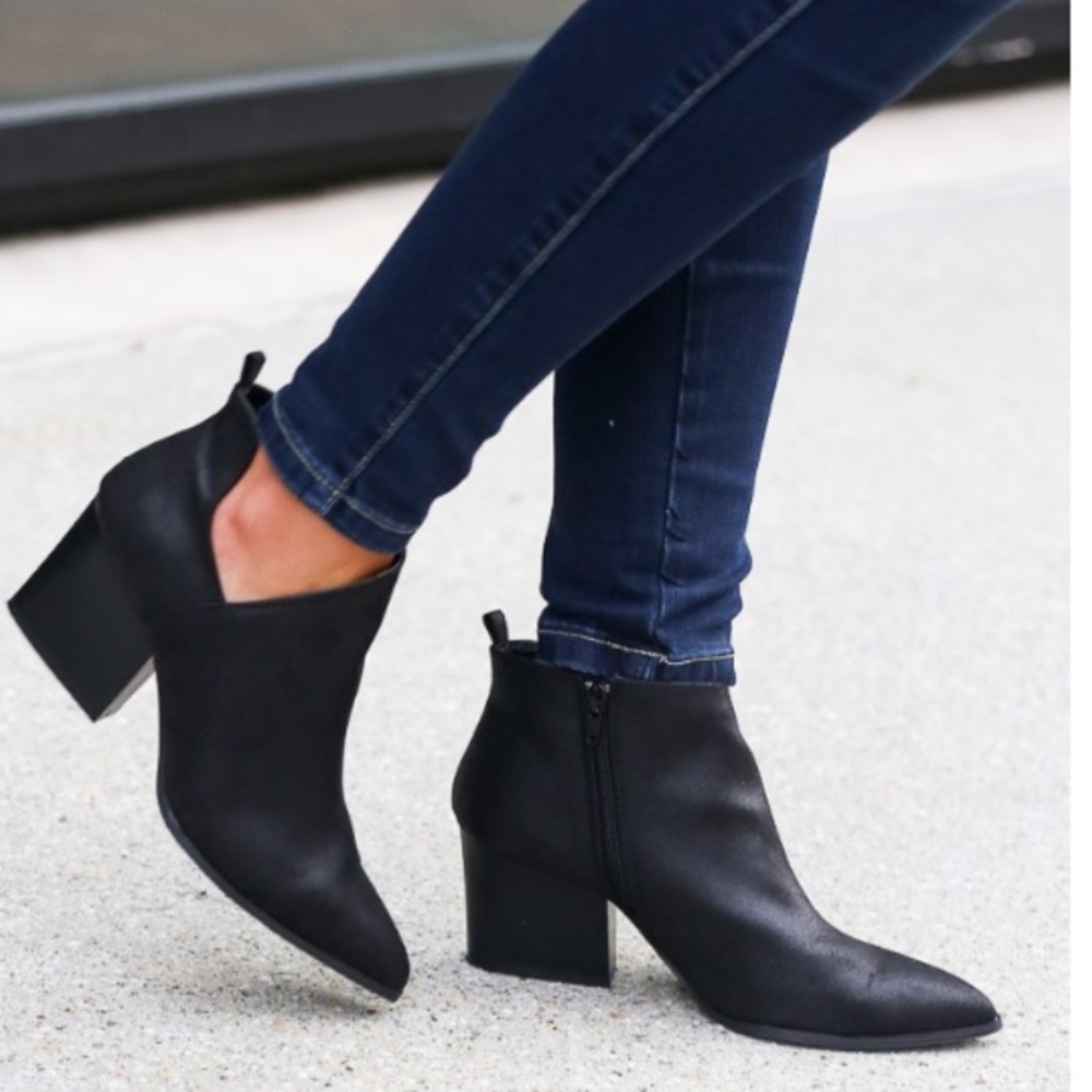 New Black Qupid Nava Booties womens size 9